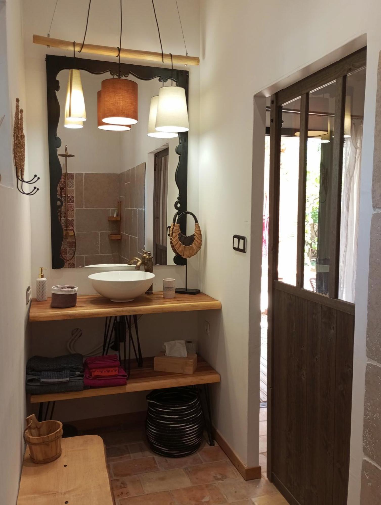 La Bucolique, Chambres Et Jardin D'Hotes Sabran Ngoại thất bức ảnh