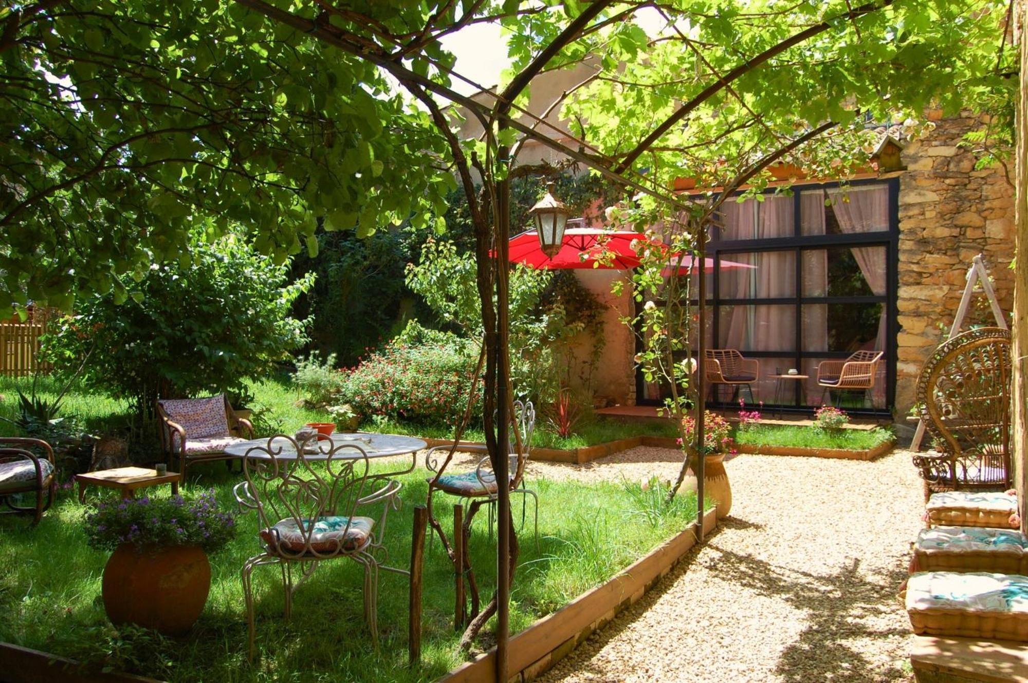 La Bucolique, Chambres Et Jardin D'Hotes Sabran Ngoại thất bức ảnh