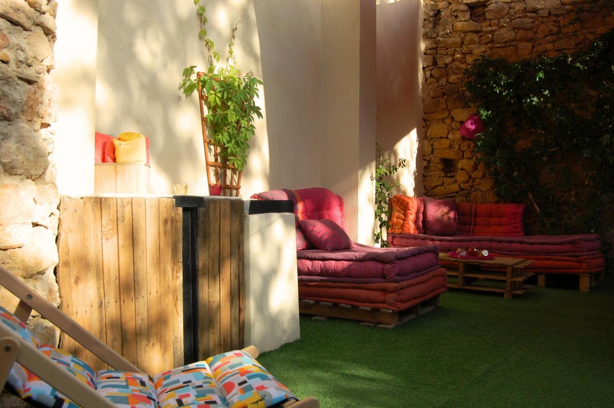 La Bucolique, Chambres Et Jardin D'Hotes Sabran Ngoại thất bức ảnh